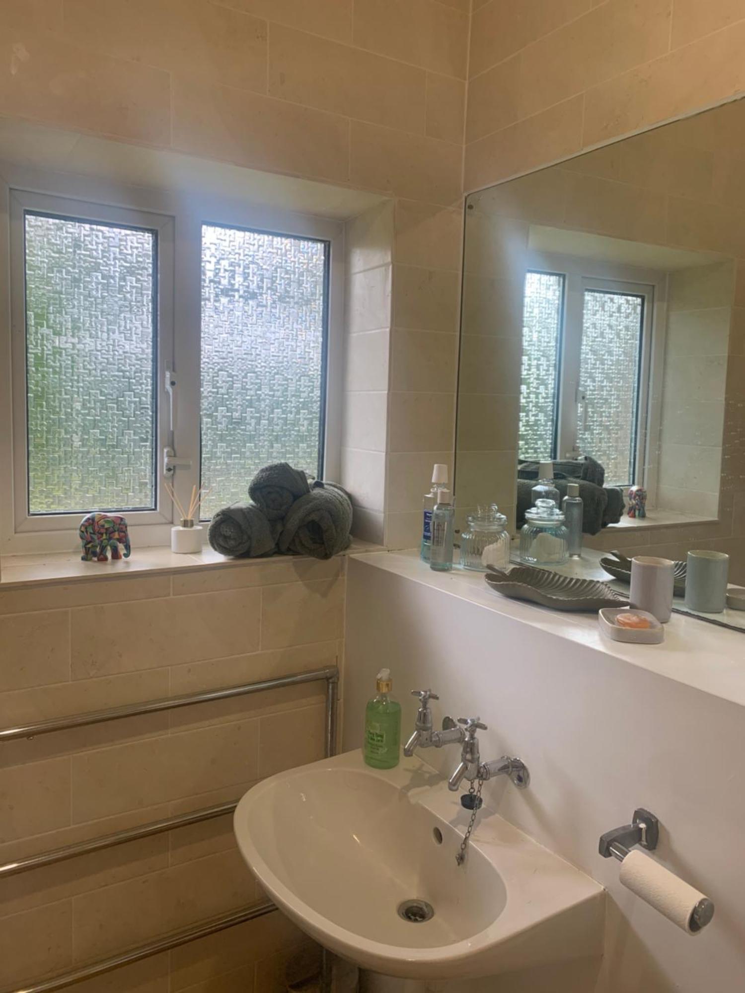 Newly Refurbished One Bedroom With Additional Sofa Bed Self Contained Flat In Garden Abbots Langley Exterior photo